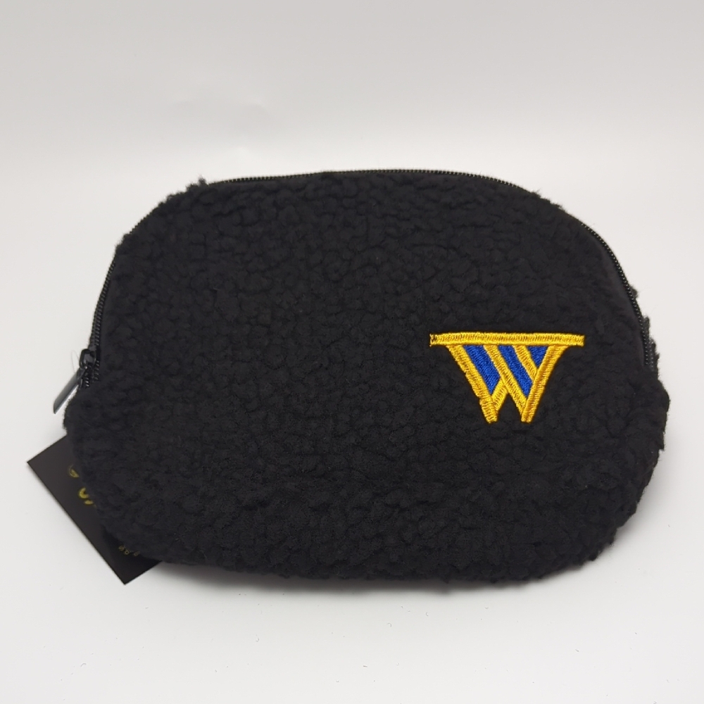 COPY - Warriors Basketball Black Sherpa Pouch Fanny pack